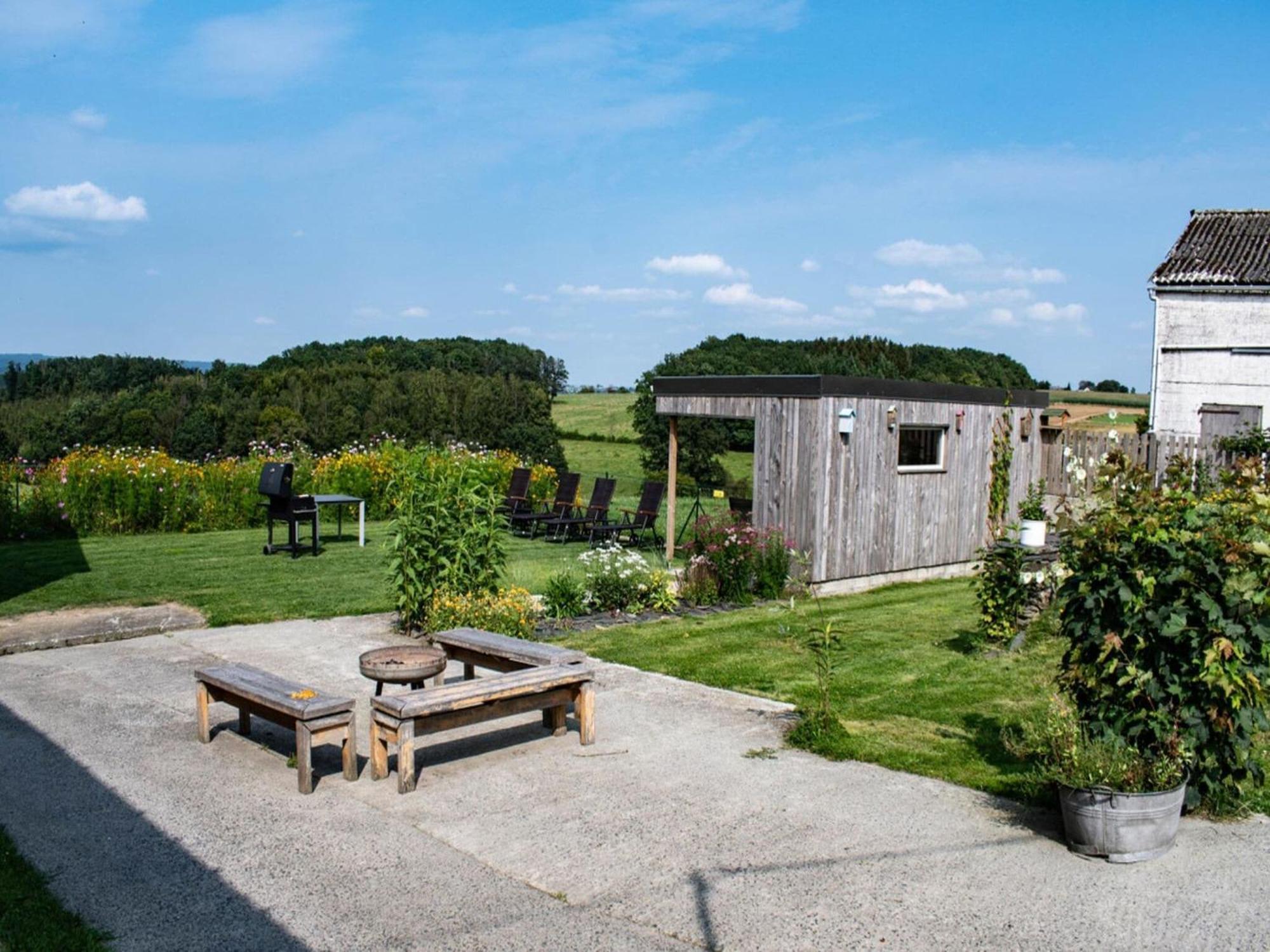 Pretty Farmhouse In Houffalize With Courtyard Екстер'єр фото