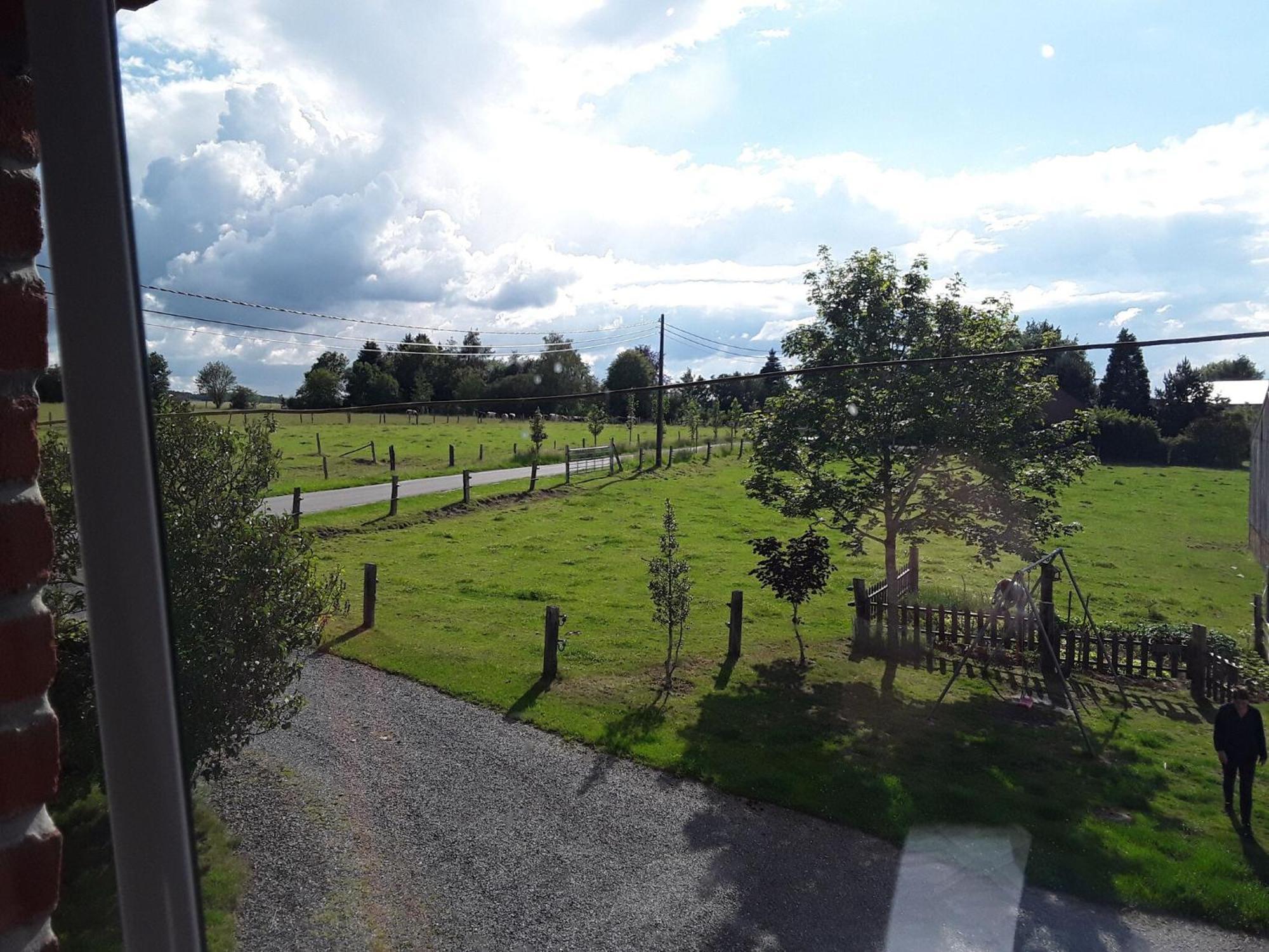 Pretty Farmhouse In Houffalize With Courtyard Екстер'єр фото