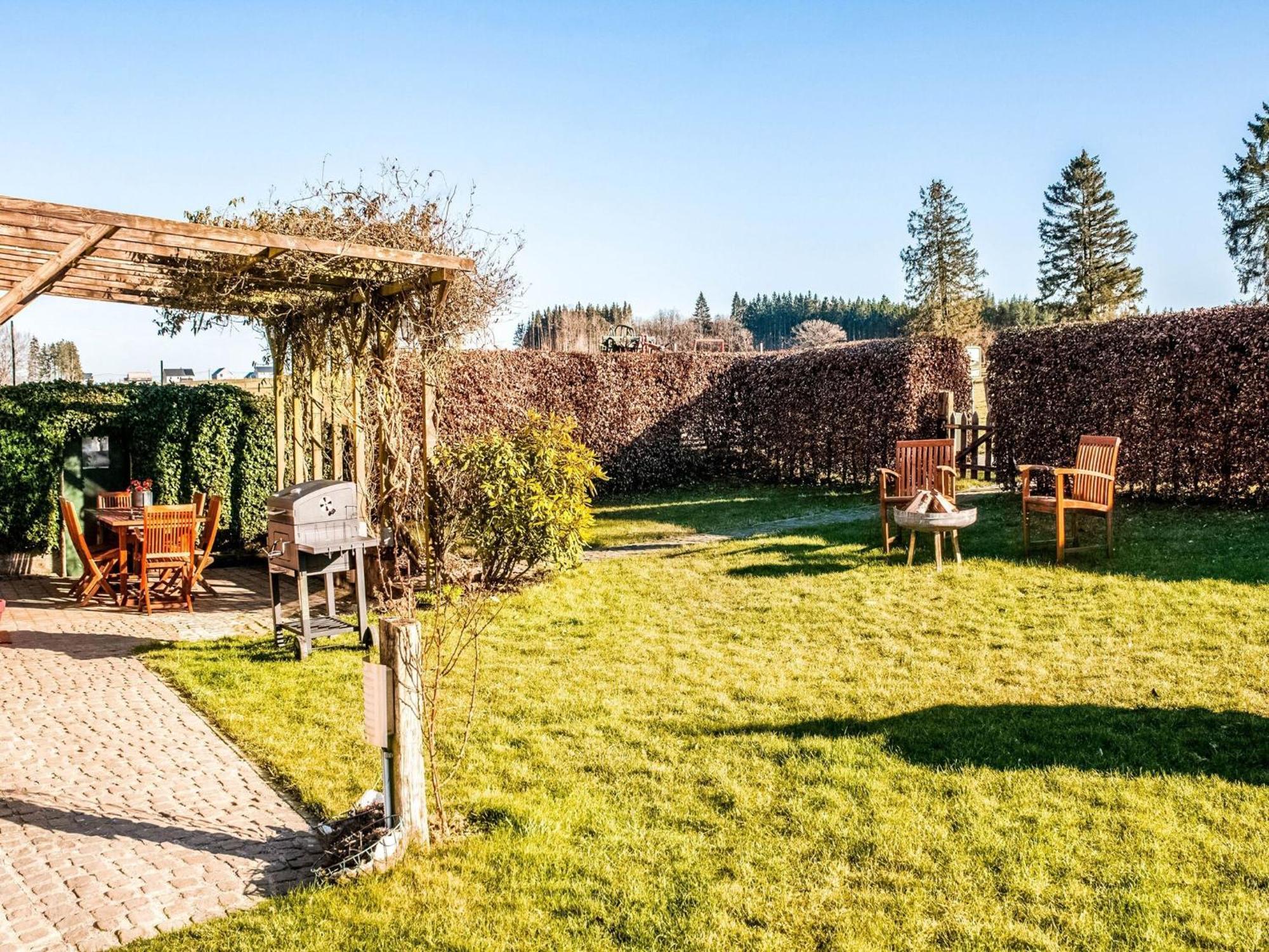 Pretty Farmhouse In Houffalize With Courtyard Екстер'єр фото